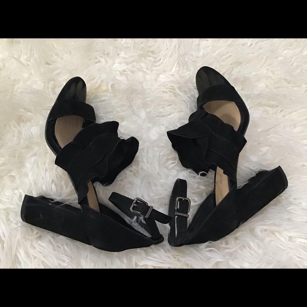 GIANNA BINI BLACK RUFFLE SANDAL